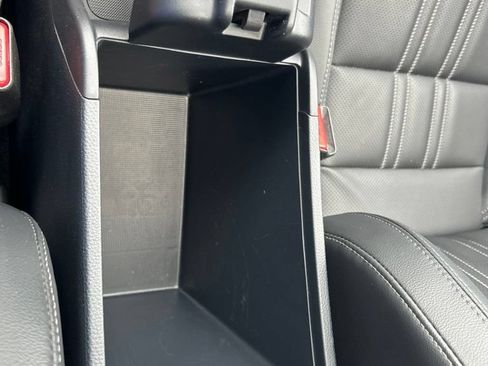 Used 2023 Honda HR-V EX-L image 37