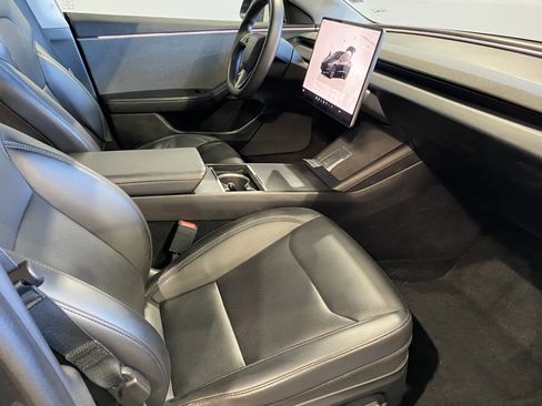 Used 2024 Tesla Model 3 image 6