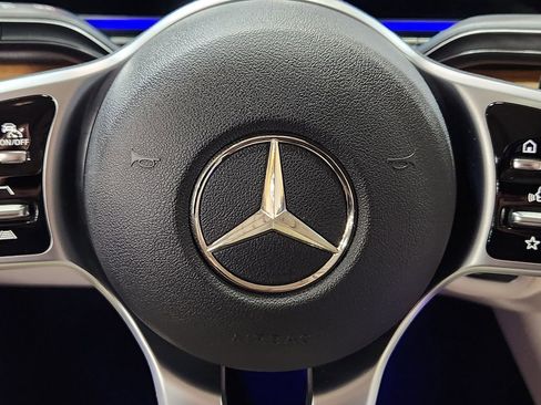 Used 2022 Mercedes-Benz GLE 350 4MATIC image 47