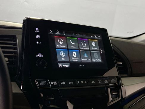 Used 2023 Honda Odyssey Touring image 15