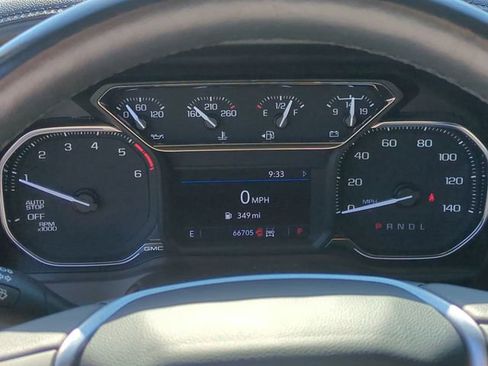Used 2021 GMC Sierra 1500 Elevation w/ X31 Off-Road Package AWD/4WD image 15