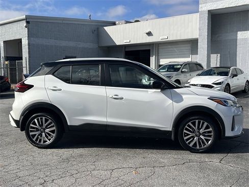 Used 2023 Nissan Kicks SV image 25