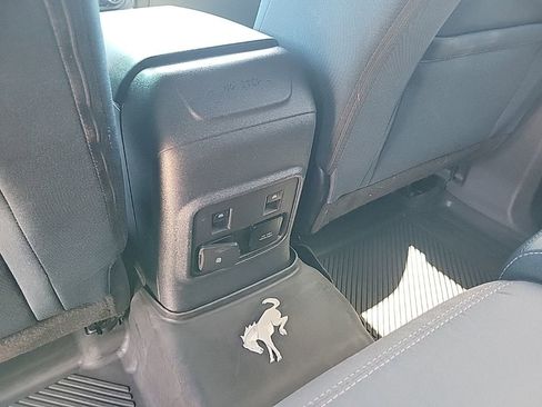 Used 2023 Ford Bronco Outer Banks AWD/4WD image 38