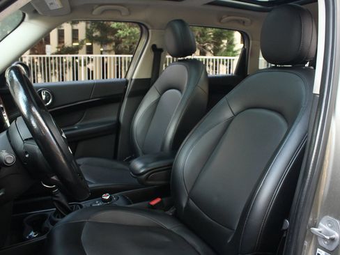 Used 2018 MINI Cooper Countryman ALL4 AWD/4WD image 16