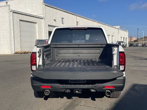 Used 2025 Honda Ridgeline RTL image 7