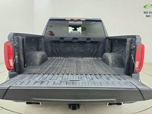 Used 2022 GMC Sierra 1500 Denali w/ Denali Reserve Package AWD/4WD image 14