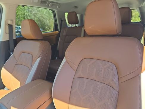 New 2026 Nissan Pathfinder Platinum w/ Cargo Package image 23