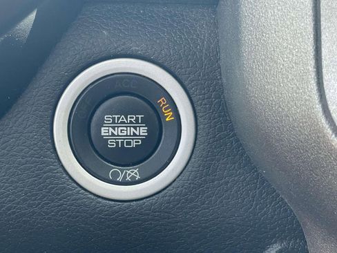 Used 2020 RAM 3500 Tradesman w/ Chrome Appearance Group image 28