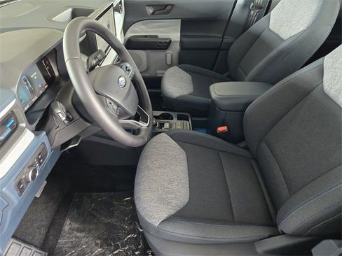 New 2025 Ford Maverick XLT w/ XLT Luxury Package image 10