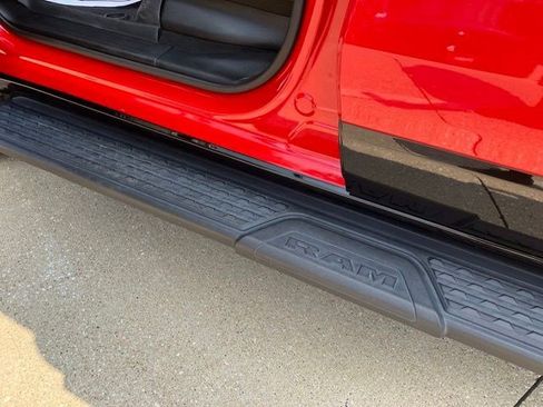 Certified 2022 RAM 1500 Big Horn AWD/4WD image 10
