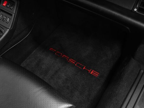 Used 1997 Porsche 911 Carrera 4S AWD/4WD image 24