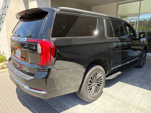 Used 2026 GMC Yukon XL Elevation RWD image 9
