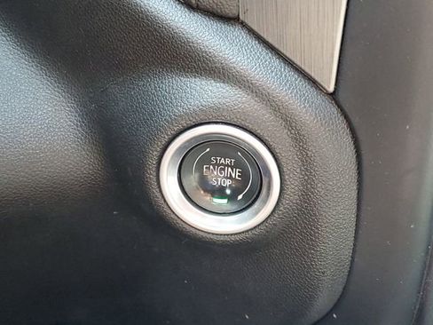 Certified 2022 GMC Sierra 2500 Denali w/ Denali Ultimate Package AWD/4WD image 24