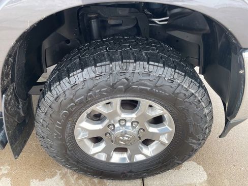 Used 2021 RAM 3500 Laramie image 17