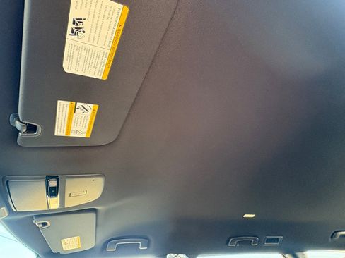 New 2026 Nissan Armada SL w/ Captain's Chari Seat Package image 21