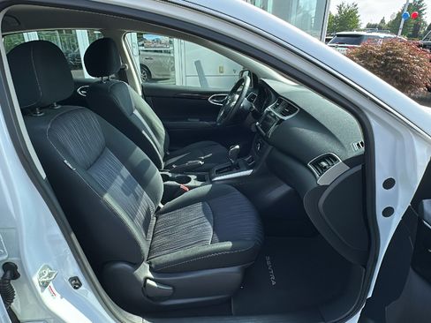 Used 2019 Nissan Sentra SV FWD image 23