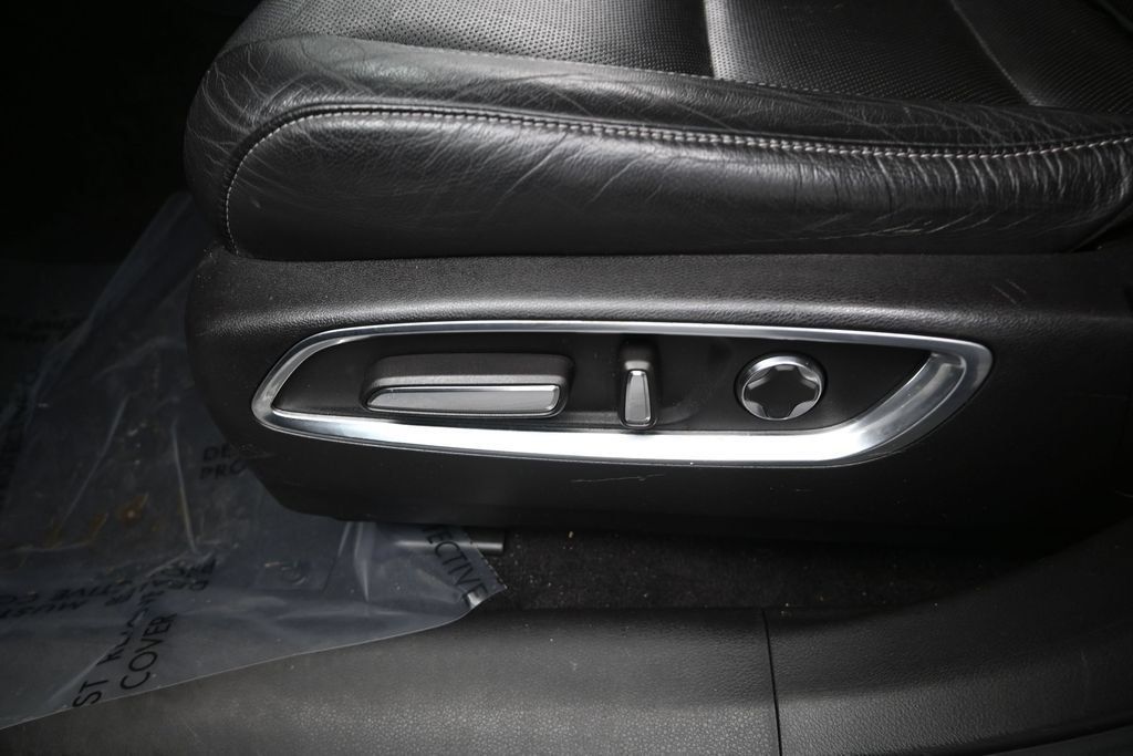 Used 2019 Acura MDX w/ Technology Package AWD/4WD image 13