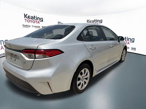 Used 2024 Toyota Corolla LE FWD image 3