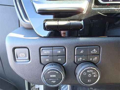 New 2026 Chevrolet Silverado 1500 High Country w/ Technology Package image 21