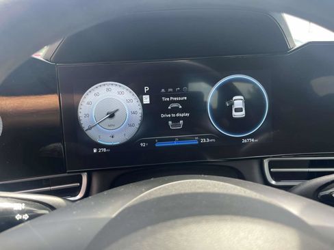 Certified 2024 Hyundai Elantra SEL FWD image 20