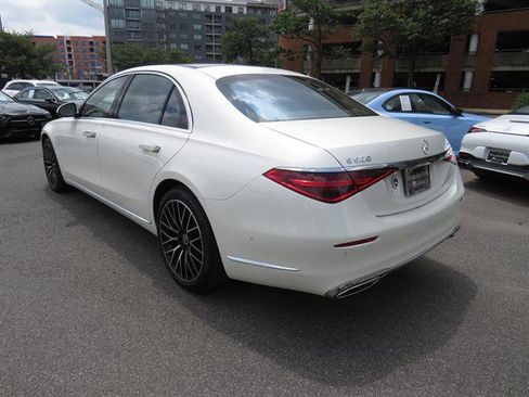 Certified 2023 Mercedes-Benz S 500 4MATIC image 2