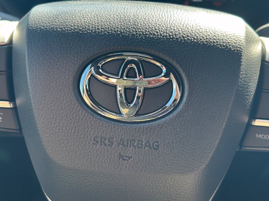 New 2026 Toyota Sienna XLE Woodland Edition AWD/4WD image 43