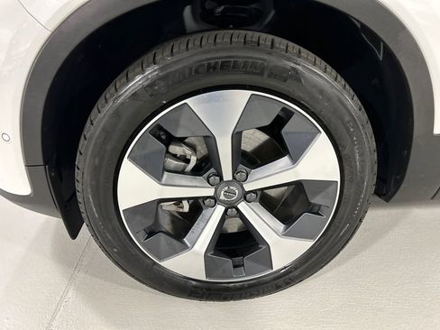 Used 2026 Volvo XC40 B5 Plus w/ Protection Package Premier AWD/4WD image 8