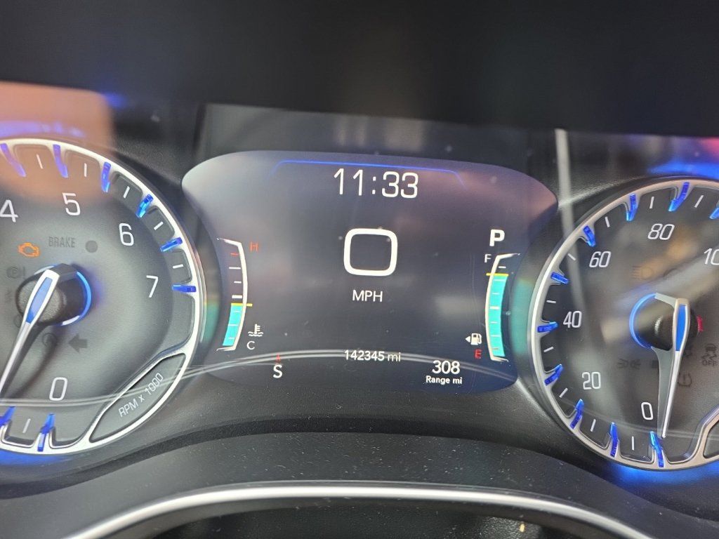 Used 2019 Chrysler Pacifica Limited FWD image 15