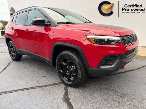 Certified 2023 Jeep Compass Trailhawk w/ Trailhawk Elite Group AWD/4WD image 4