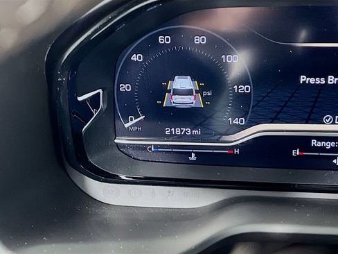 Certified 2024 GMC Yukon Denali w/ Denali Reserve Package AWD/4WD image 12