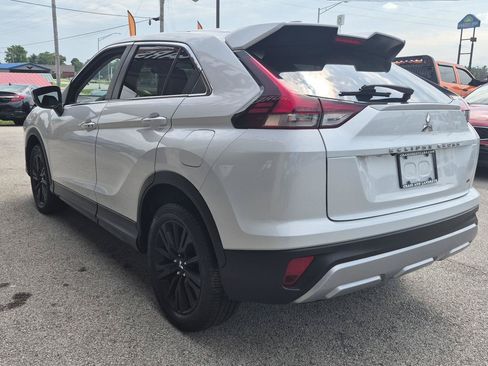 Used 2023 Mitsubishi Eclipse Cross SE AWD/4WD image 3