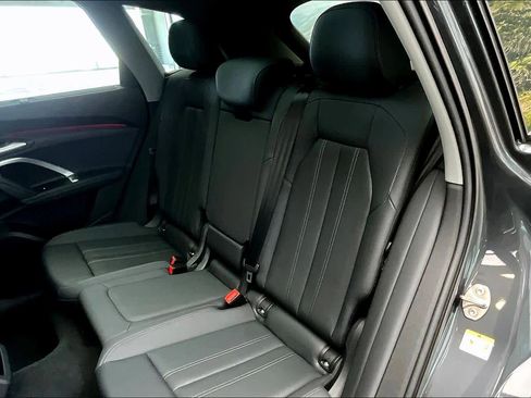 Certified 2025 Audi Q5 Premium w/ Premium Plus AWD/4WD image 21