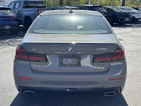 Used 2021 BMW 530i xDrive w/ Convenience Package AWD/4WD image 6