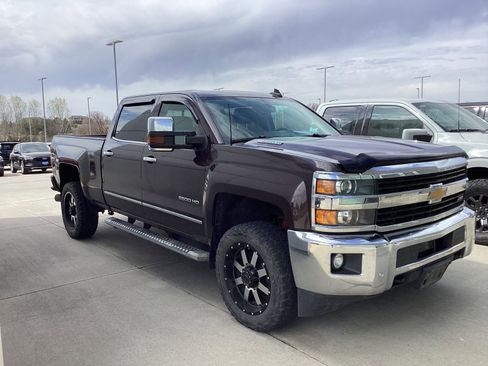 Used 2016 Chevrolet Silverado 2500 LTZ w/ Duramax Plus Package image 4