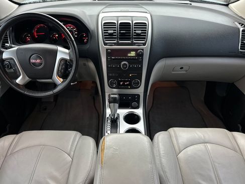 Used 2008 GMC Acadia SLT w/ Convenience Package image 13