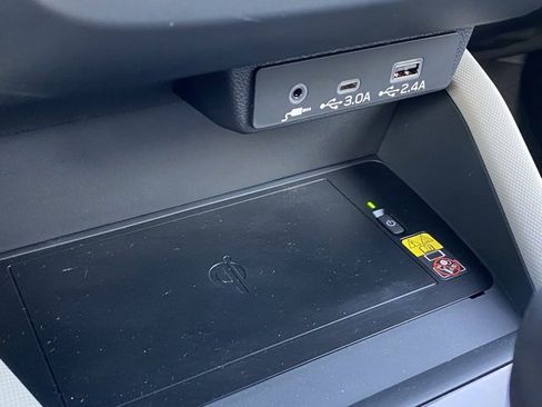 New 2025 Subaru Forester Limited image 18