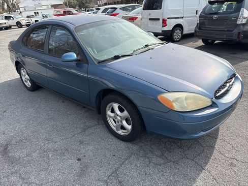 Used 2002 Ford Taurus SES image 4