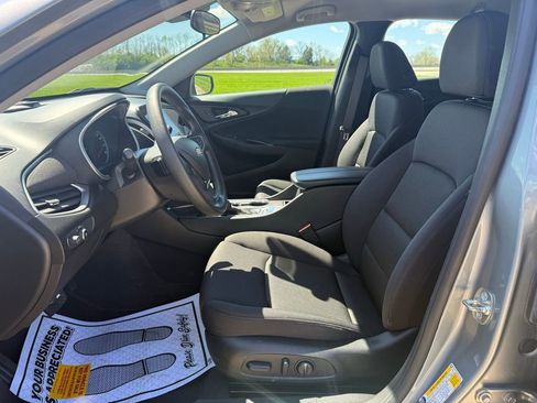 Used 2024 Chevrolet Malibu LT FWD image 28