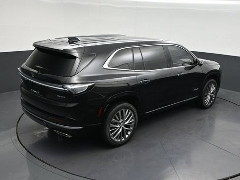 Used 2025 Buick Enclave Avenir w/ Trailering Package, 5000 lbs. FWD image 21