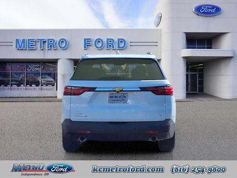 Used 2023 Chevrolet Traverse LT AWD/4WD image 4