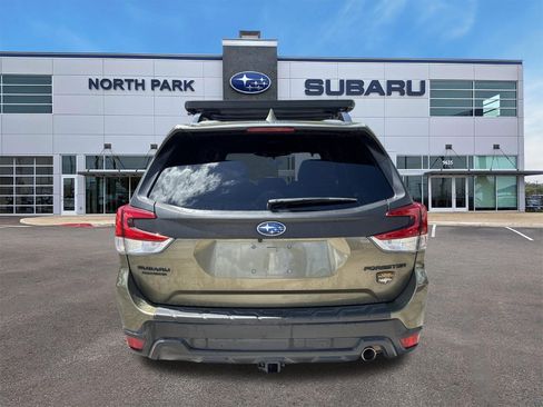 Certified 2022 Subaru Forester Wilderness AWD/4WD image 4