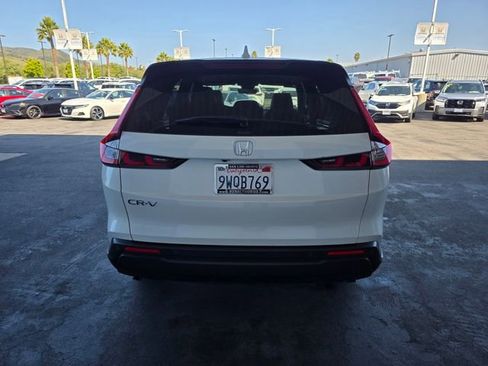 Used 2026 Honda CR-V EX-L image 10