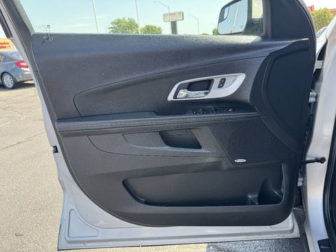 Used 2013 Chevrolet Equinox LT AWD/4WD image 15