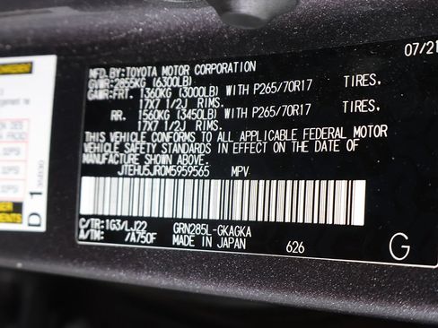Used 2021 Toyota 4Runner Venture w/ Moonroof Package AWD/4WD image 54