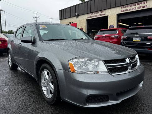 Used 2012 Dodge Avenger SXT FWD image 8