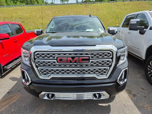 Used 2021 GMC Sierra 1500 Denali w/ Denali Premium Package image 2