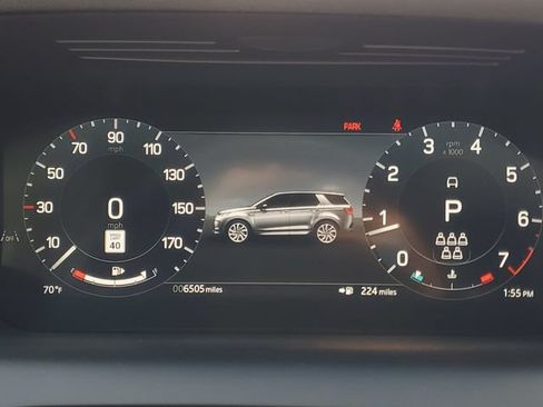 Certified 2025 Land Rover Discovery Sport Dynamic SE AWD/4WD image 30