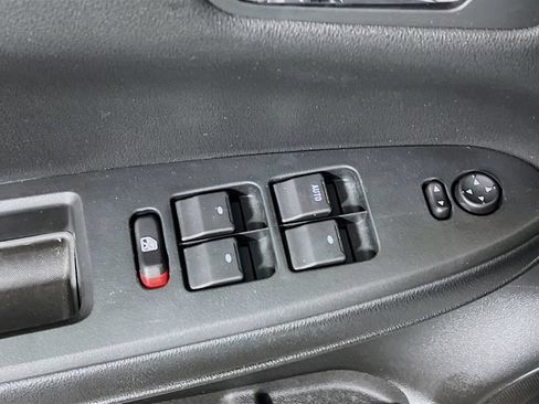 Used 2012 Chevrolet Impala LT w/ LT Sunroof Package FWD image 15