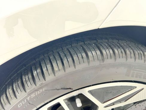 Used 2025 Hyundai Ioniq 6 SEL image 27