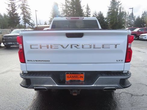 Used 2019 Chevrolet Silverado 1500 LTZ image 6